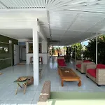 Adorable Villa Les Fregates Marina Saint Francois Avec Piscine