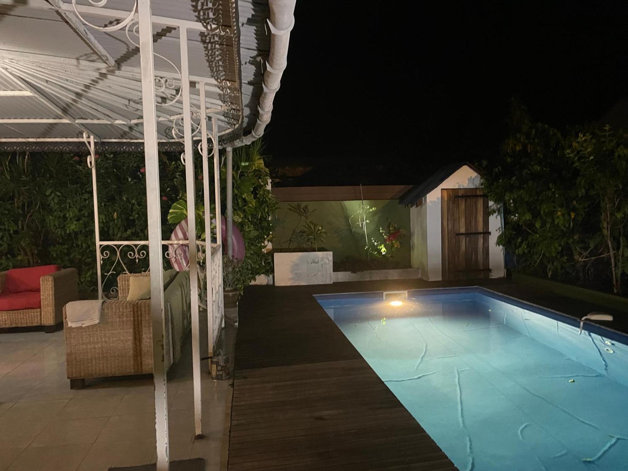 Villa Adorable Les Fregates Marina Francois Avec Piscine