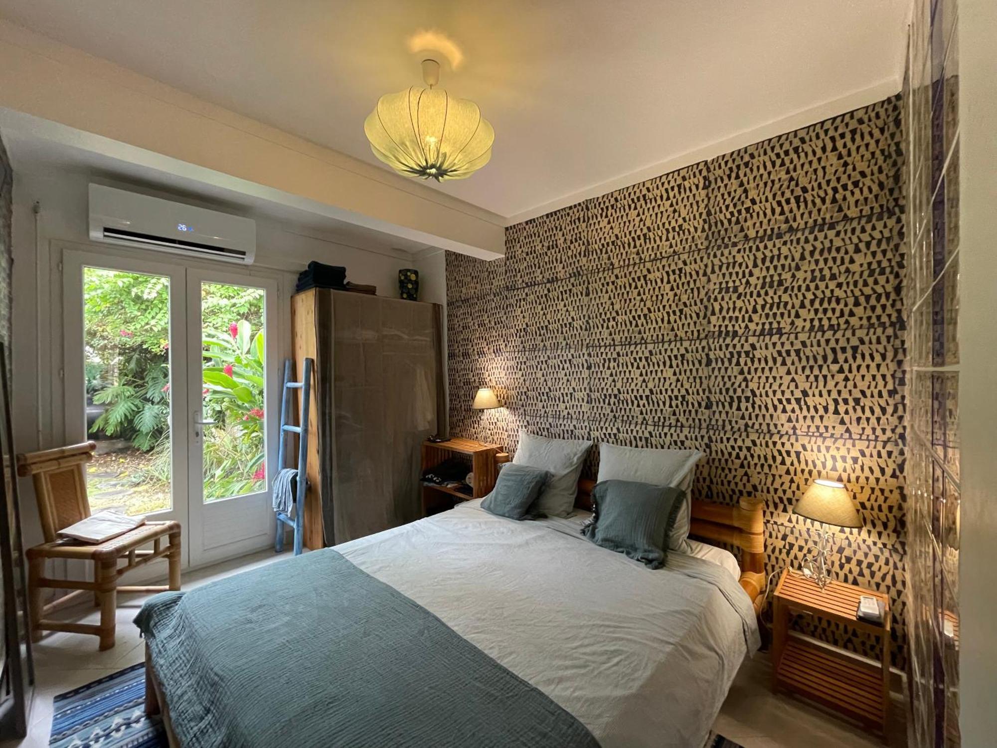 Villa Adorable Les Fregates Marina Francois Avec Piscine